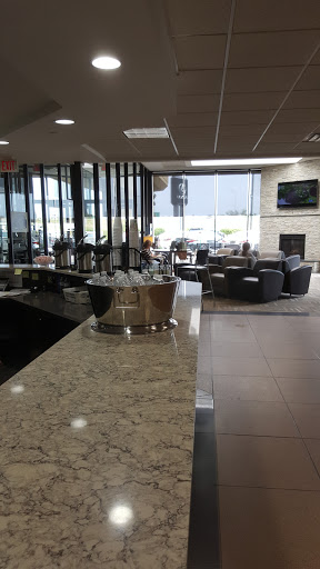 Lexus Dealer «Meade Lexus of Southfield», reviews and photos, 28300 Northwestern Hwy, Southfield, MI 48034, USA