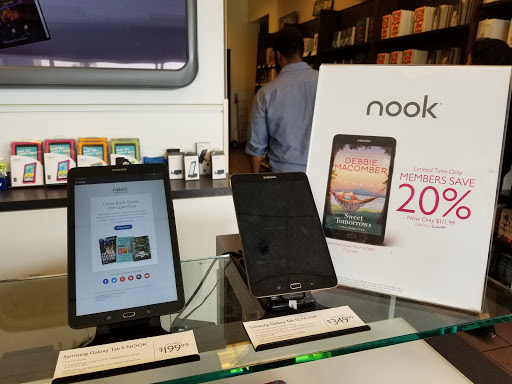 Book Store «Barnes & Noble», reviews and photos, 13400 Maxella Ave, Marina Del Rey, CA 90292, USA