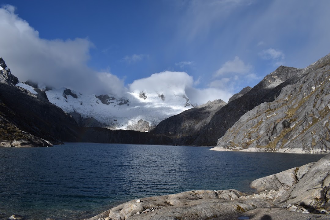 Quechua Tours