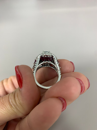 Jewelry Store «Design One Jewelers», reviews and photos, 2547 Countryside Blvd #4, Clearwater, FL 33761, USA