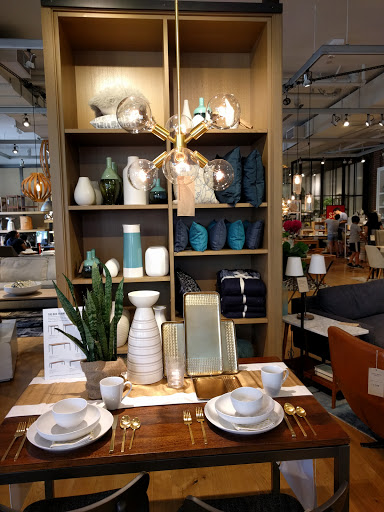 Furniture Store «west elm», reviews and photos, 180 University Ave, Palo Alto, CA 94301, USA
