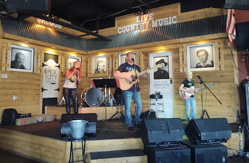 Bar & Grill «Music City Bar & Grill», reviews and photos, 2416 Music Valley Dr # 161, Nashville, TN 37214, USA