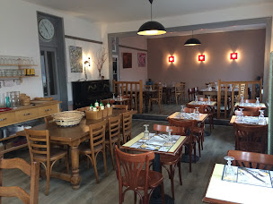 Photo n°41 de Café des Voyageurs - Bistrot Jardin à Le Gua ()