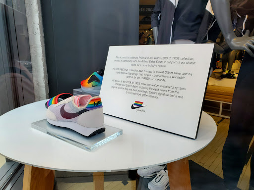 Running Store «Nike Running Bucktown», reviews and photos, 1640 N Damen Ave, Chicago, IL 60647, USA