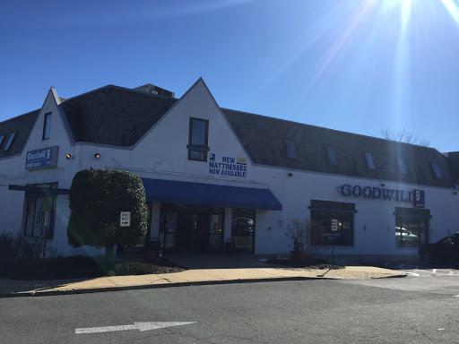Thrift Store «Goodwill Retail Store & Donation Center», reviews and photos