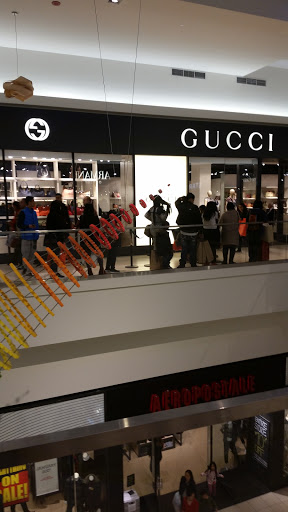 Shopping Mall «Fashion Outlets of Chicago», reviews and photos, 5220 Fashion Outlets Way, Rosemont, IL 60018, USA