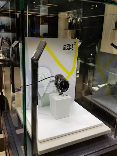 Department Store «Walmart Supercenter», reviews and photos, 1732 Precinct Line Rd, Hurst, TX 76054, USA