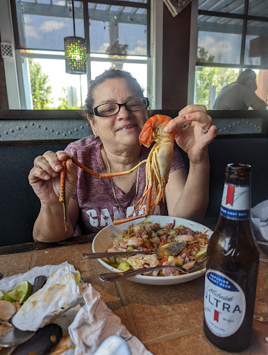 Shopping Mall «Plantation Point Shopping Center», reviews and photos, 6461 Plantation Center Dr, Raleigh, NC 27616, USA