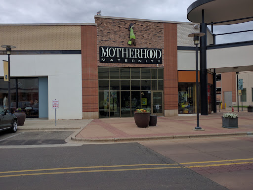 Shopping Mall «Hilldale Shopping Center», reviews and photos, 726 N Midvale Blvd, Madison, WI 53705, USA