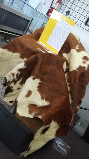 Thrift Store «Simi Thrift Store», reviews and photos, 1492 E Los Angeles Ave, Simi Valley, CA 93065, USA