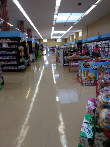 Supermarket «Giant Eagle Supermarket», reviews and photos, 3440 Center Rd, Brunswick, OH 44212, USA