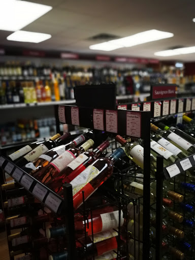 Liquor Store «Lake Wine and Spirits», reviews and photos, 180 Main St S, Southbury, CT 06488, USA