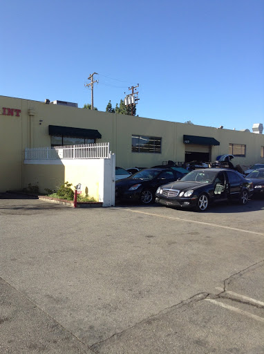 Hi-Quality Auto Body Inc image