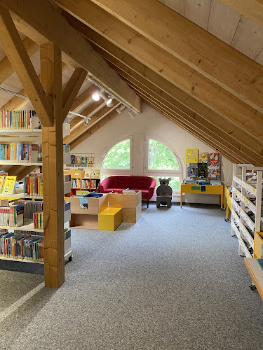 Rezensionen über Schul- und Gemeindebibliothek in Grenchen - Buchhandlung