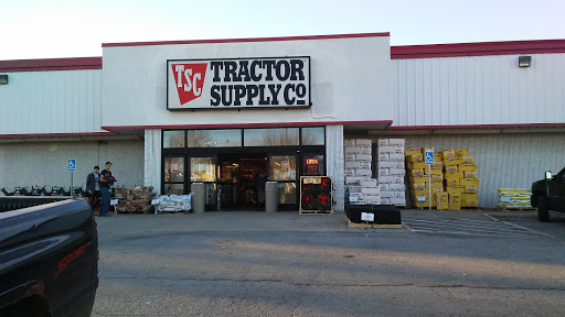 Home Improvement Store «Tractor Supply Co.», reviews and photos, 9630 Ida St, Omaha, NE 68122, USA