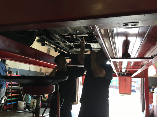 Tire Shop «Ashburn Service & Tire Center», reviews and photos, 44071 Ashburn Shopping Plaza, Ashburn, VA 20147, USA