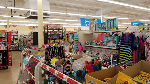 Dollar Store «Family Dollar», reviews and photos, 7105 Cedar Lake Rd, St Louis Park, MN 55426, USA