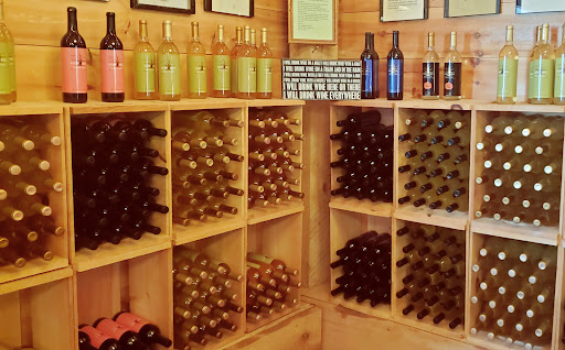 Winery «Echo Hill Orchards & Winery», reviews and photos, 101 Wilbraham Rd, Monson, MA 01057, USA