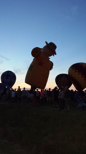 Movie Theater Levis Commons 12 Reviews And Photos 2005 Hollenbeck Dr Perrysburg Oh 43551