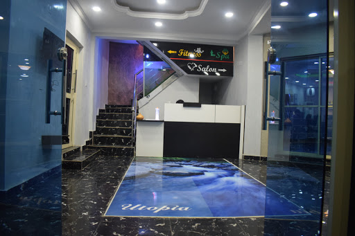 Utopia Beauty Fitness Spa, 12 Mahogany Street, Off, Adelodun Road, GRA, Ilorin, Nigeria, Beauty Salon, state Kwara