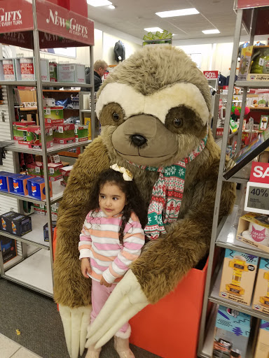 Shopping Mall «Bayshore Mall», reviews and photos, 3300 Broadway St, Eureka, CA 95501, USA