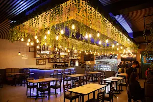 Restaurante Qasta image