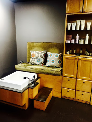 Hair Salon «Logan 14 Aveda Salon & Spa», reviews and photos, 1314 14th St NW, Washington, DC 20005, USA