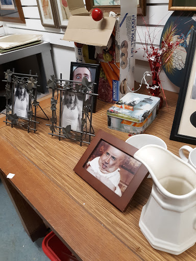 Building Materials Store «Lancaster Habitat for Humanity ReStore», reviews and photos, 155 Independence Ct, Lancaster, PA 17601, USA