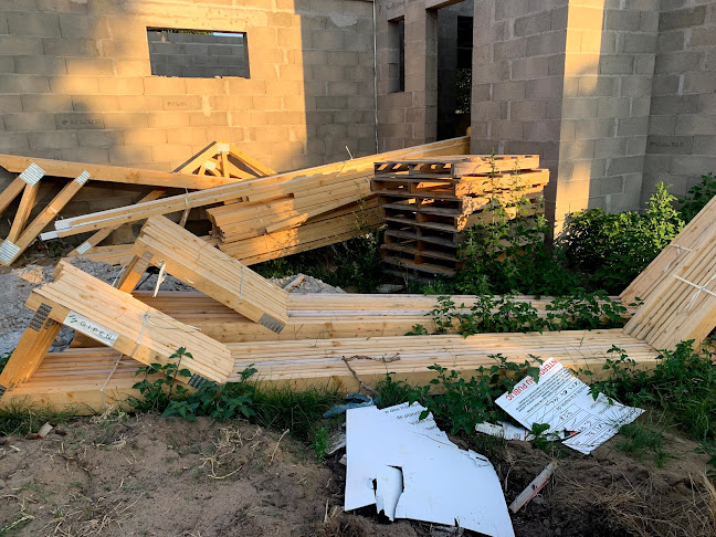 Comentarii opinii despre Les Maisons ECT