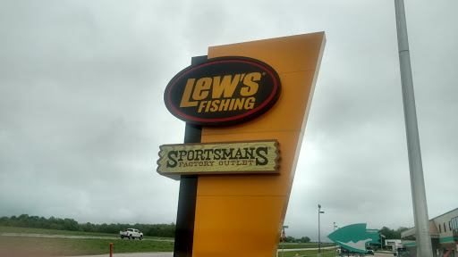 Sporting Goods Store «Sportsmans Factory Outlet», reviews and photos, 3031 N Martin Ave, Springfield, MO 65803, USA