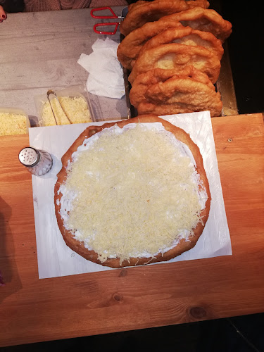 Értékelések erről a helyről: Sajti-Pajti Büfé ( Lángos), Szekszárd - Étterem