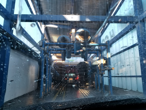 Car Wash «H2Go Express Car Wash», reviews and photos, 7351 Edinger Ave, Huntington Beach, CA 92647, USA