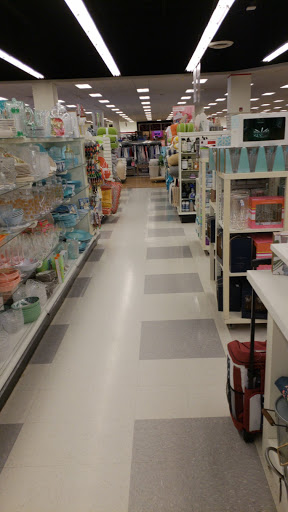 Department Store «T.J. Maxx and HomeGoods», reviews and photos, 649 Broadway, Bangor, ME 04401, USA