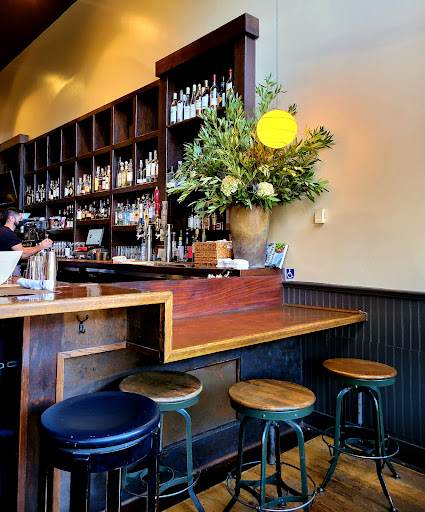 Wood Tavern - 5