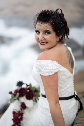 Hair Salon «ALBERTAS HAIR DESIGNS», reviews and photos, 125 Oak St, Ellsworth, ME 04605, USA