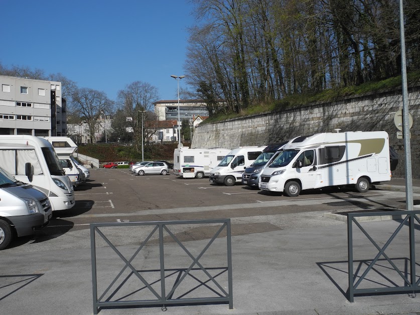 Aire d’accueil Camping-car de Besançon à Besançon (Doubs 25)