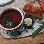 Photo n°1 de l'avis de Slava.h fait le 23/08/2023 à 09:09 sur le  Die mit den Kirschen - ukrainische moderne Küche à Berlin