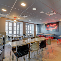 Atmosphère du Restaurant KFC Besançon CV à Besançon - n°15