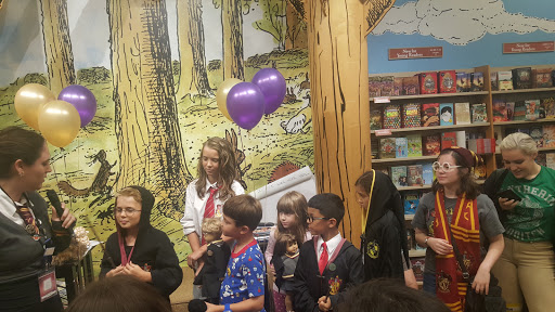 Book Store «Barnes & Noble», reviews and photos, 4801 Bethesda Ave, Bethesda, MD 20814, USA