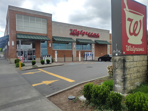 Walgreens, 3716 S 144th St, Tukwila, WA 98168, USA, 