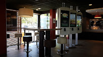 Atmosphère du Restauration rapide McDonald's à Guilherand-Granges - n°3