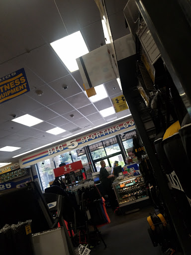 Sporting Goods Store «Big 5 Sporting Goods - Placerville», reviews and photos, 284 Placerville Dr, Placerville, CA 95667, USA