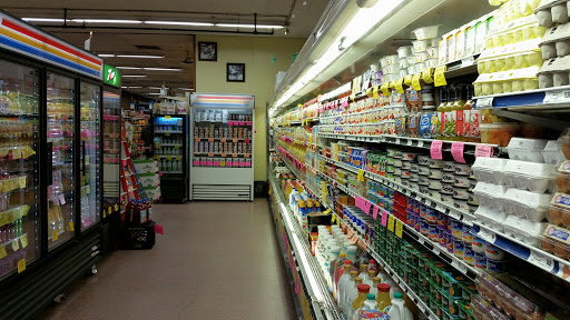 Grocery Store «La Casa Del Pueblo Inc.», reviews and photos, 1810 S Blue Island Ave, Chicago, IL 60608, USA
