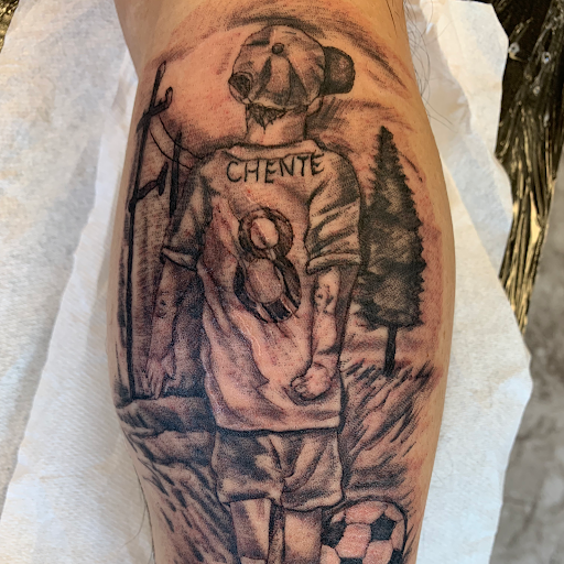 Explore star tattoo ideas for guys, creative tattoo ideas in Seymour, available at American Gypsy Tattoo Corp.