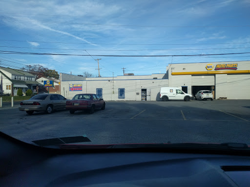 Auto Parts Store «NAPA Auto Parts - Genuine Parts Company», reviews and photos, 1112 MacDade Blvd, Collingdale, PA 19023, USA