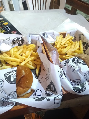 Horário de funcionamento de V-Burger