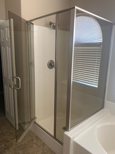 SG Shower Door & Windows