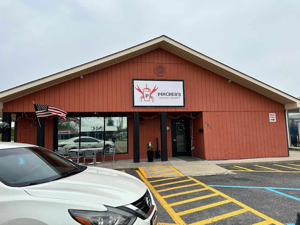 Pincher's Crawfish & Daiquiris 70669