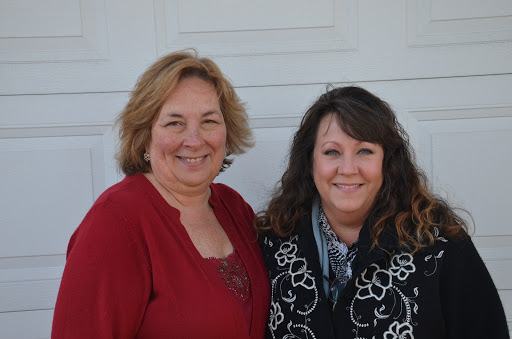 Roofing Contractor «Universal Roofing & Exteriors», reviews and photos, 5950 N Keystone Ave, Indianapolis, IN 46220, USA