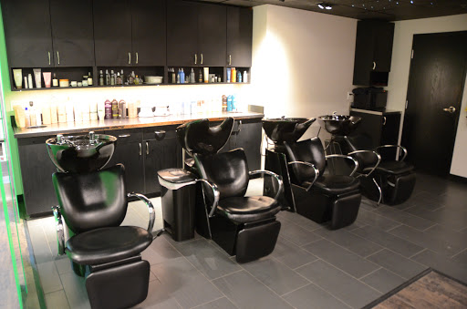 Beauty Salon «Groovy Katz Salon», reviews and photos, 1565 S 1st Ave, Iowa City, IA 52240, USA